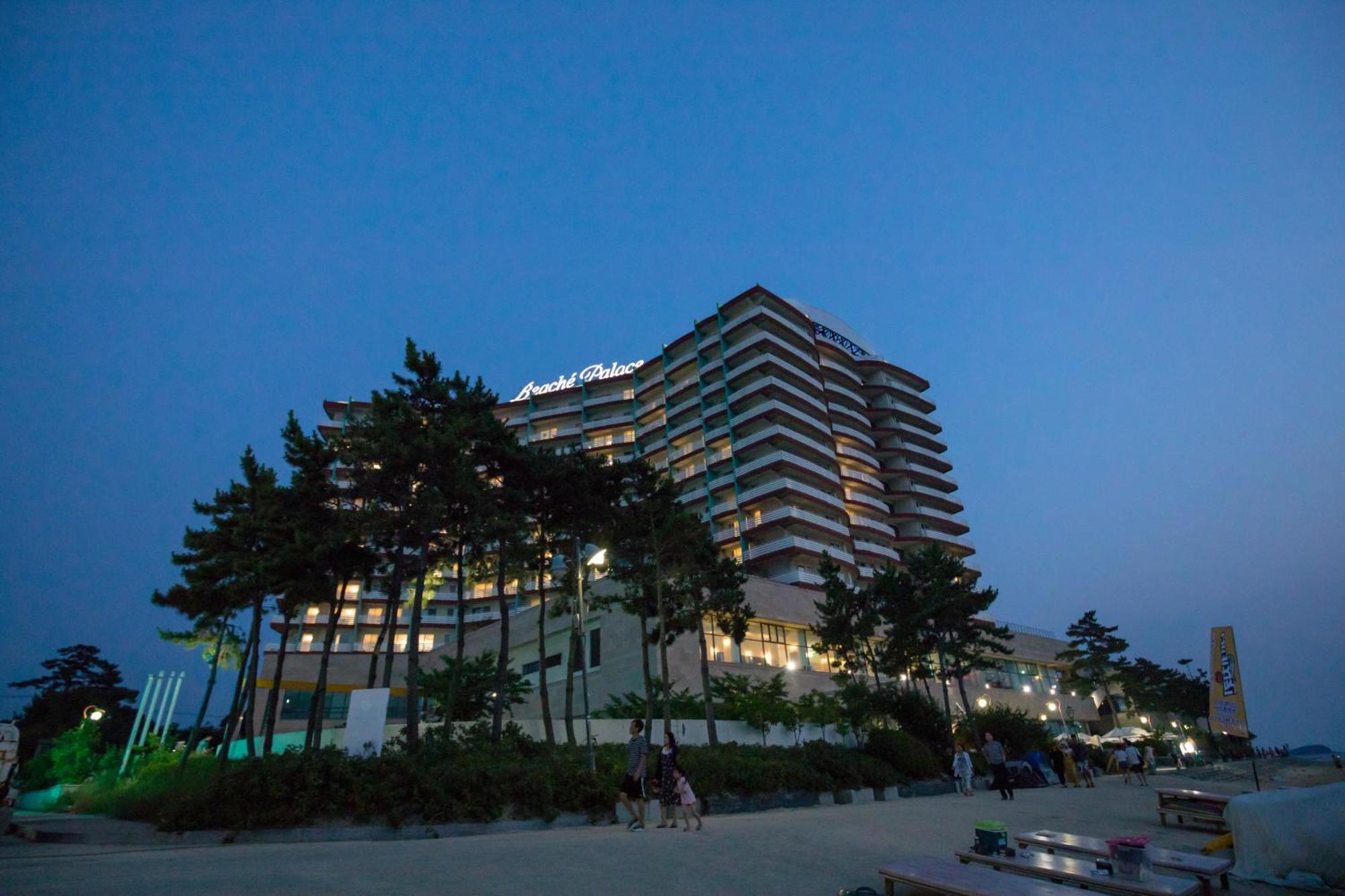 Beache Palace Boryeong Exterior photo